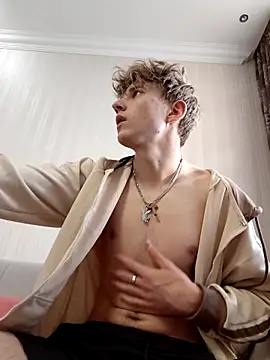 Snapshot of And25bn chatting on November 2025 02:00:02 PM And25bn online show from November 2025 02:00:02 PM