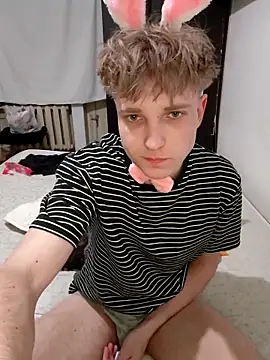 And25bn online show from March 2026 10:11:01 PM