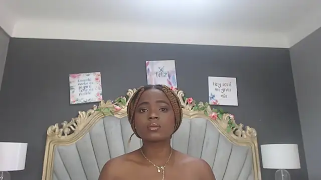 LindaBird online show from March 2025 05:49:02 PM