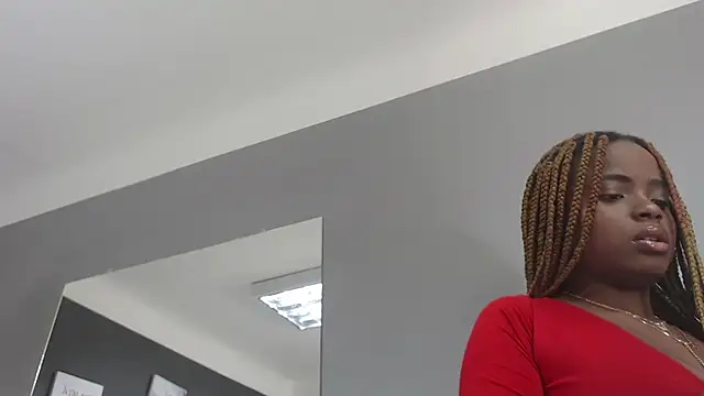 LindaBird online show from March 2025 07:09:02 PM