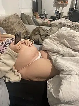 Princessemisse online show from December 2025 06:07:01 PM