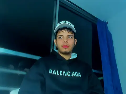 Alessandro 1610 online show from October 2025 05:55:02 AM