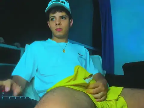 Alessandro 1610 online show from October 2025 05:50:01 AM