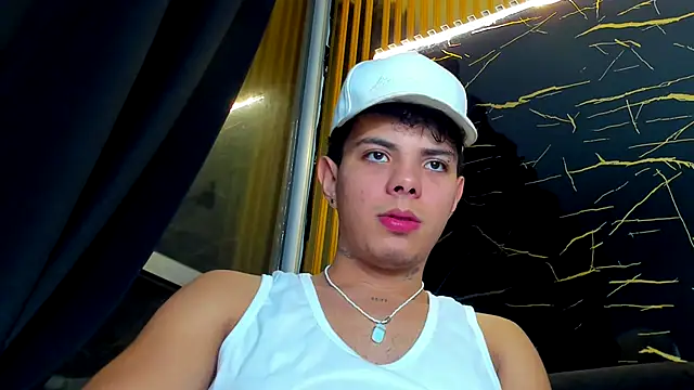 Alessandro 1610 online show from March 2026 04:57:02 AM