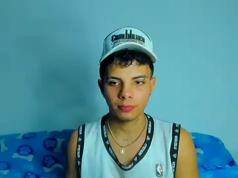 Alessandro 1610 online show from September 2025 04:45:02 AM