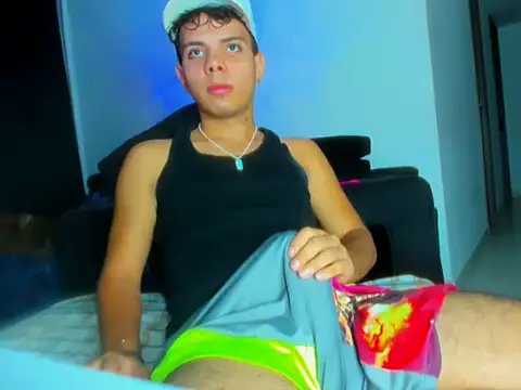 Alessandro 1610 online show from February 2026 06:47:01 AM