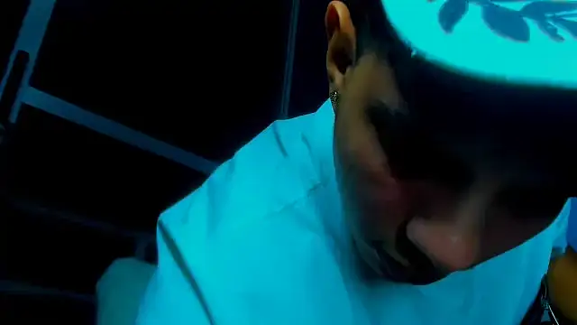 Alessandro 1610 online show from November 2025 03:33:02 AM