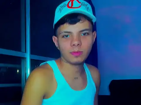 Alessandro 1610 online show from November 2025 04:49:02 AM