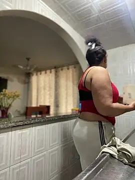 Carola-Ross online show from November 2025 05:27:02 PM