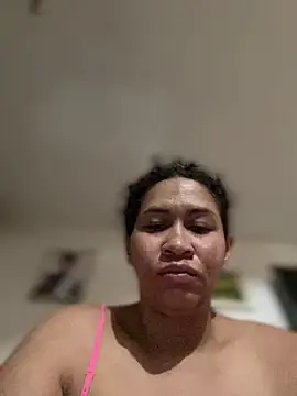 Carola-Ross online show from May 2026 02:08:01 PM
