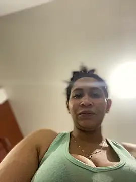 Carola-Ross online show from March 2026 11:07:01 PM