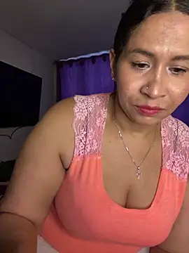 Carola-Ross online show from May 2026 02:05:02 PM