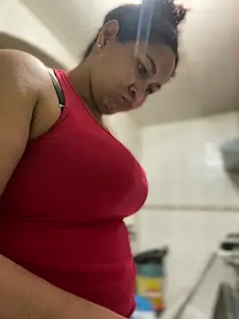 Carola-Ross online show from February 2026 05:44:01 PM