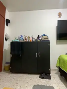 Carola-Ross online show from October 2025 05:02:02 PM