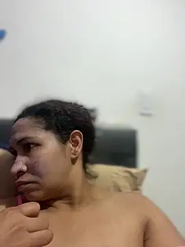 Carola-Ross online show from October 2025 05:48:01 PM