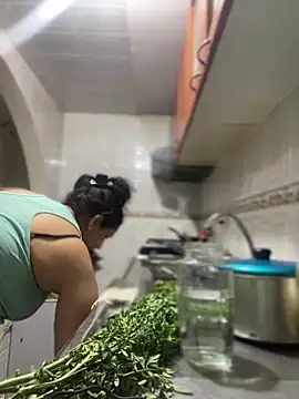 Carola-Ross online show from March 2026 07:39:01 PM