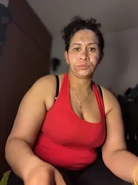 Carola-Ross online show from October 2025 05:23:02 PM