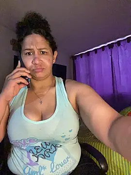 Carola-Ross online show from May 2026 04:43:01 PM