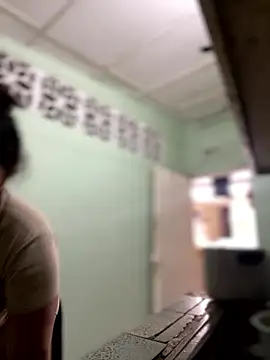 Carola-Ross online show from January 2026 02:35:02 PM