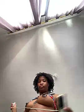 blackgril12 online show from February 2025 04:49:02 PM