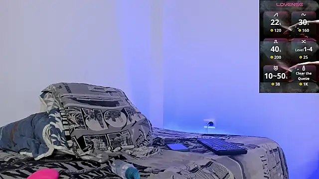 hugosan12 online show from October 2025 03:33:01 PM