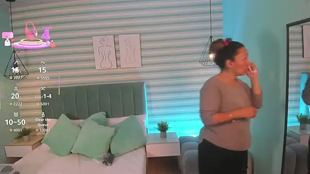 abby apple online show from November 2025 01:14:01 PM