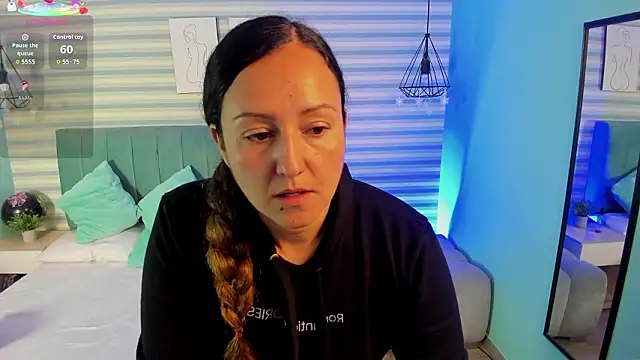 abby apple online show from February 2026 12:48:02 PM
