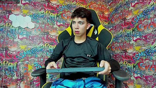 Angel boyy2 online show from February 2025 01:41:01 AM