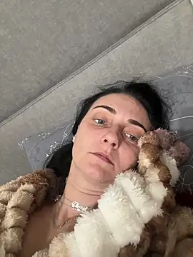 Miroslava1247 online show from April 2026 04:09:02 PM