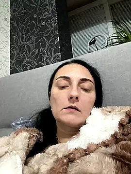 Miroslava1247 online show from November 2025 03:12:02 PM