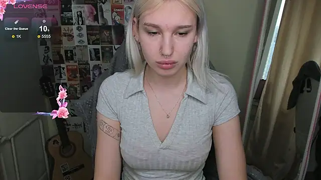 EvelinaLuu online show from March 2026 02:01:02 AM