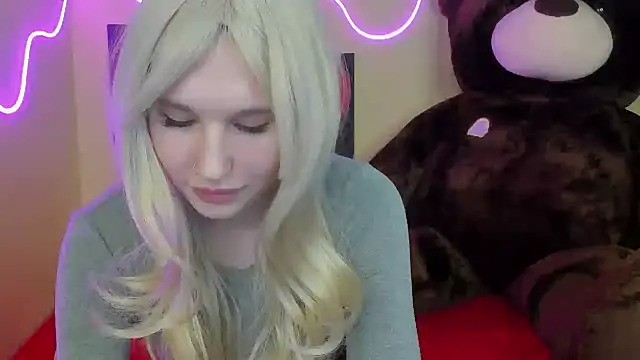 EvelinaLuu online show from February 2025 01:11:02 AM