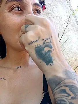 single mother indecent online show from September 2025 05:19:02 PM