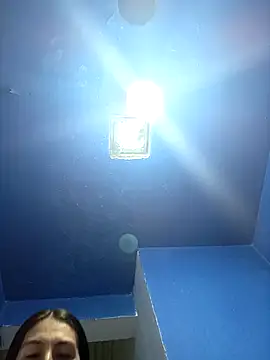 single mother indecent online show from November 2025 10:13:01 PM