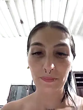 single mother indecent online show from March 2026 01:29:01 AM