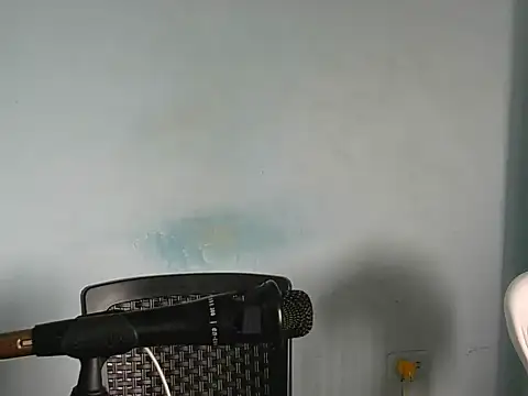 YOX22 online show from February 2026 09:25:01 PM