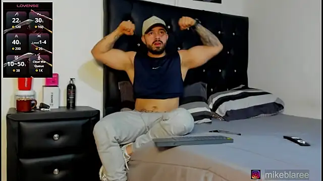 mikeblaree online show from March 2026 06:53:02 PM