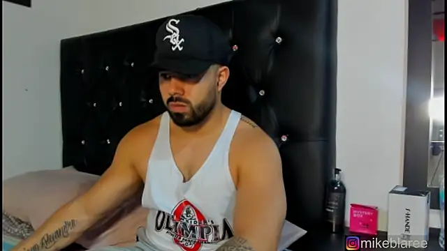 mikeblaree online show from February 2026 06:07:02 PM