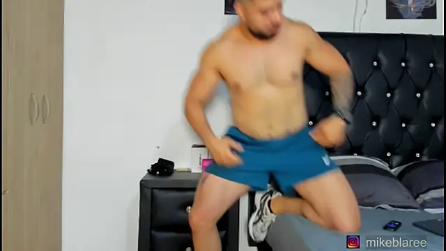 mikeblaree online show from February 2026 05:46:01 PM