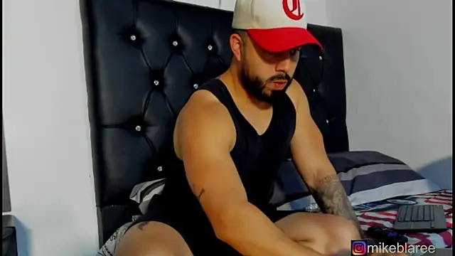 mikeblaree online show from January 2026 04:56:02 PM