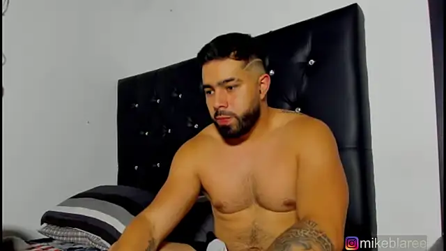 mikeblaree online show from January 2026 07:31:02 PM