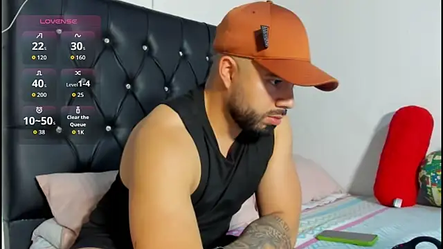 mikeblaree online show from December 2025 07:18:01 PM