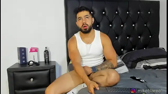 mikeblaree online show from April 2026 10:44:01 PM