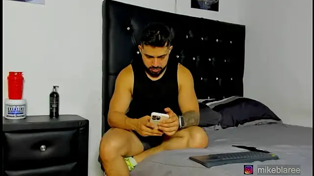 mikeblaree online show from March 2026 05:36:01 PM