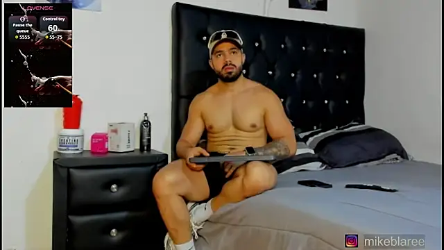 mikeblaree online show from March 2026 06:52:01 PM