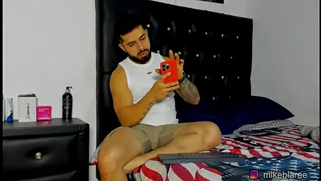 mikeblaree online show from March 2026 04:52:02 PM