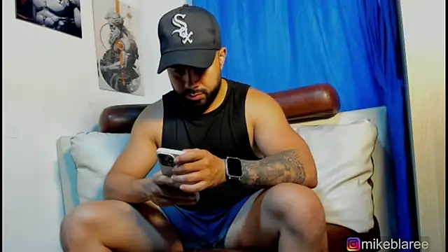 mikeblaree online show from January 2026 07:17:01 PM