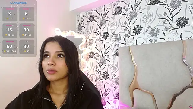 Snapshot of Gaby_tay1 chatting on February 2026 03:18:01 AM Gaby tay1 online show from February 2026 03:18:01 AM