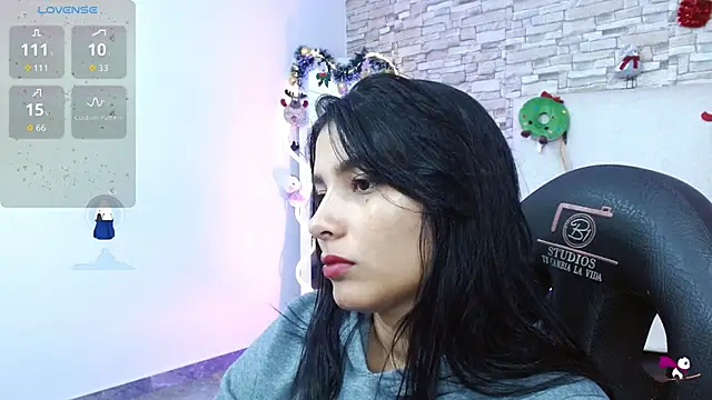 Snapshot of Gaby_tay1 chatting on December 2025 07:40:01 PM Gaby tay1 online show from December 2025 07:40:01 PM