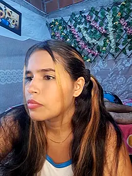 leandro49112 online show from May 2026 03:19:01 AM